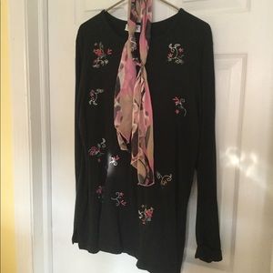 Ladies tunic and pant set